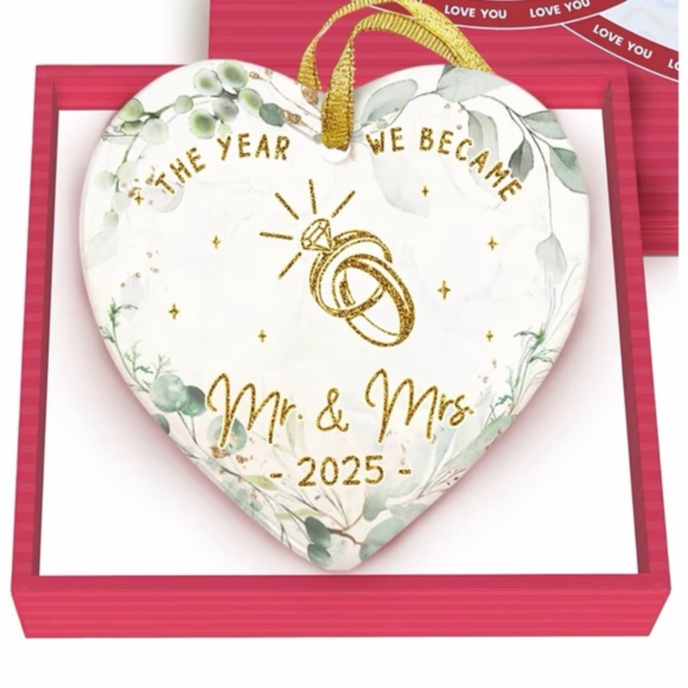 Wedding Ornament 2025 Mr Mrs Heart Shape